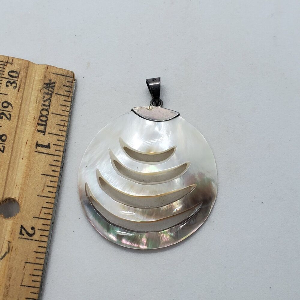 Sterling Silver and Shell Pendant 925